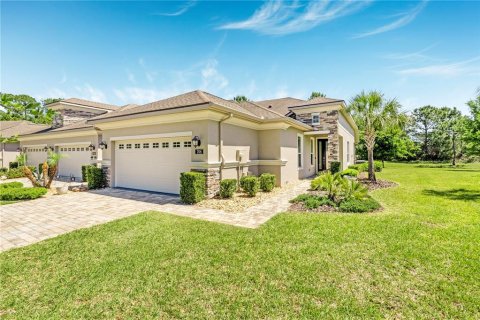 Townhouse in Ormond Beach, Florida 2 bedrooms, 140.28 sq.m. № 2152413 - photo 3