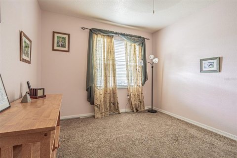 House in Zephyrhills, Florida 3 bedrooms, 127.09 sq.m. № 1621985 - photo 28
