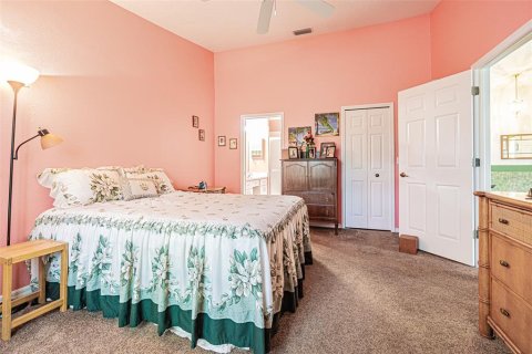 House in Zephyrhills, Florida 3 bedrooms, 127.09 sq.m. № 1621985 - photo 17