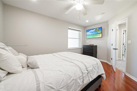 Villa ou maison à vendre à Pembroke Pines, Floride: 6 chambres, 363.43 m2 № 1889422 - photo 20