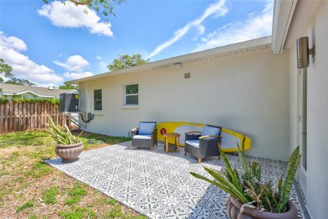Villa ou maison à vendre à Saint Petersburg, Floride: 2 chambres, 113.81 m2 № 1755338 - photo 22