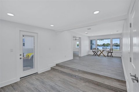 Villa ou maison à vendre à Saint Petersburg, Floride: 2 chambres, 113.81 m2 № 1755338 - photo 13
