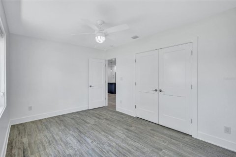 Villa ou maison à vendre à Saint Petersburg, Floride: 2 chambres, 113.81 m2 № 1755338 - photo 20