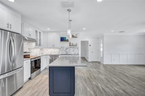 Villa ou maison à vendre à Saint Petersburg, Floride: 2 chambres, 113.81 m2 № 1755338 - photo 10