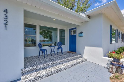 Villa ou maison à vendre à Saint Petersburg, Floride: 2 chambres, 113.81 m2 № 1755338 - photo 8