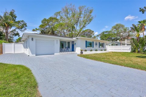 Villa ou maison à vendre à Saint Petersburg, Floride: 2 chambres, 113.81 m2 № 1755338 - photo 7