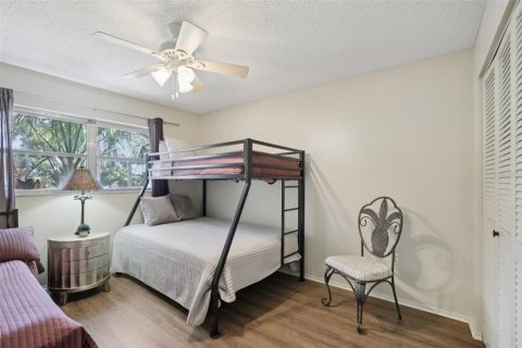 House in Sarasota, Florida 2 bedrooms, 104.14 sq.m. № 1798006 - photo 17