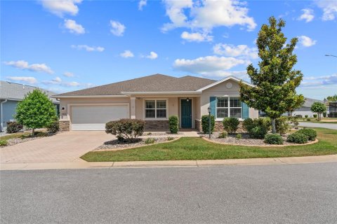 Casa en Ocala, Florida 2 dormitorios, 183.2 m2 № 2362484