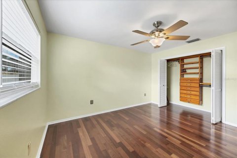 House in Bradenton, Florida 3 bedrooms, 177.81 sq.m. № 1898980 - photo 14
