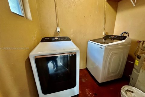 Villa ou maison à louer à Miami, Floride: 3 chambres, 124.49 m2 № 1956423 - photo 24