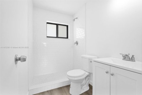 Appartement à louer à North Miami, Floride: 2 chambres, 106.84 m2 № 1921550 - photo 20