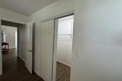 Villa ou maison à louer à Spring Hill, Floride: 2 chambres, 119.01 m2 № 2420260 - photo 18