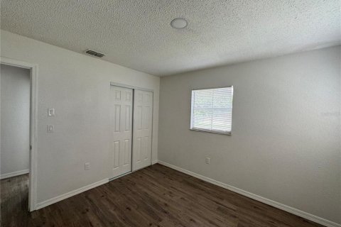 Villa ou maison à louer à Spring Hill, Floride: 2 chambres, 119.01 m2 № 2420260 - photo 14