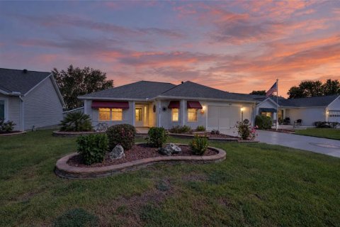 Villa ou maison à vendre à The Villages, Floride: 3 chambres, 144.46 m2 № 2399394 - photo 2