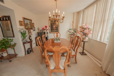 Condo in Sunny Isles Beach, Florida, 2 bedrooms  № 1973930 - photo 7