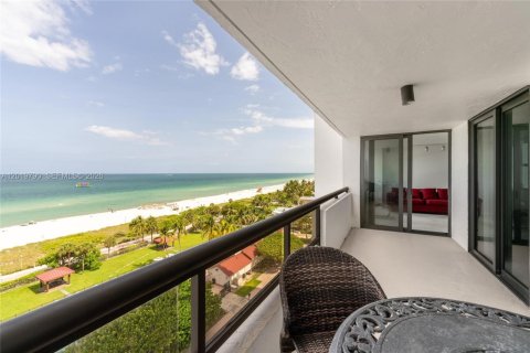 Condo in Miami Beach, Florida, 2 bedrooms  № 2085732 - photo 7