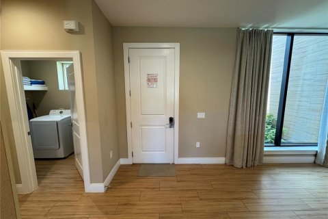 Adosado en venta en Kissimmee, Florida, 3 dormitorios, 203.92 m2 № 1826514 - foto 3