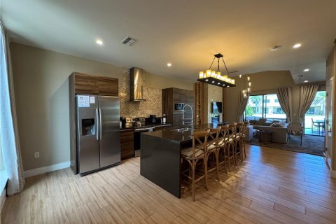 Adosado en venta en Kissimmee, Florida, 3 dormitorios, 203.92 m2 № 1826514 - foto 10