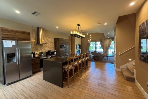 Adosado en venta en Kissimmee, Florida, 3 dormitorios, 203.92 m2 № 1826514 - foto 9