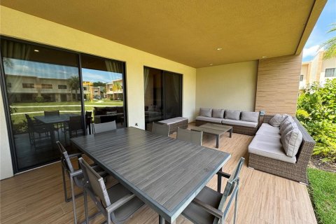 Adosado en venta en Kissimmee, Florida, 3 dormitorios, 203.92 m2 № 1826514 - foto 24