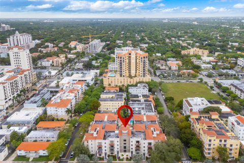 Copropriété à louer à Coral Gables, Floride: 1 chambre, 76.92 m2 № 1987409 - photo 30