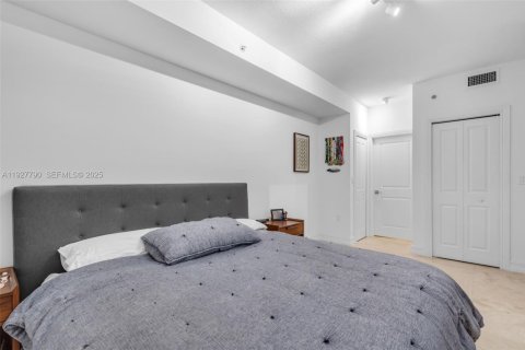 Copropriété à louer à Coral Gables, Floride: 1 chambre, 76.92 m2 № 1987409 - photo 14