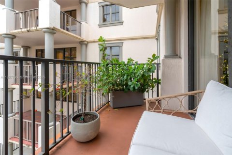 Copropriété à louer à Coral Gables, Floride: 1 chambre, 76.92 m2 № 1987409 - photo 23