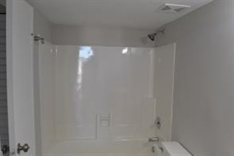 Copropriété à vendre à North Miami, Floride: 2 chambres, 97.55 m2 № 2084443 - photo 8