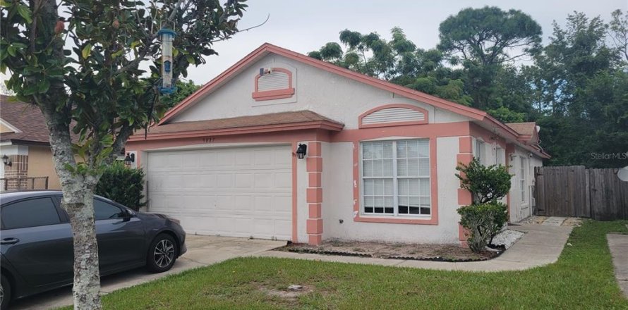 Villa ou maison à Orlando, Floride 4 chambres, 141.68 m2 № 2388757