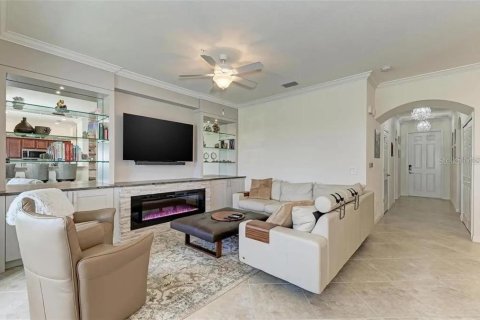 Condominio en alquiler en Lakewood Ranch, Florida, 2 dormitorios, 102.84 m2 № 2107050 - foto 3