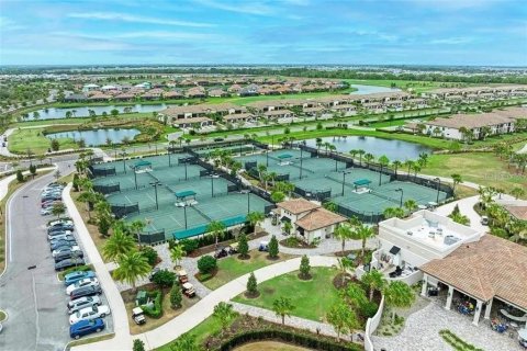 Condominio en alquiler en Lakewood Ranch, Florida, 2 dormitorios, 102.84 m2 № 2107050 - foto 30