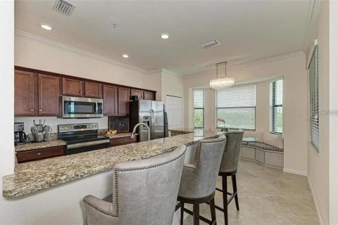 Condominio en alquiler en Lakewood Ranch, Florida, 2 dormitorios, 102.84 m2 № 2107050 - foto 8