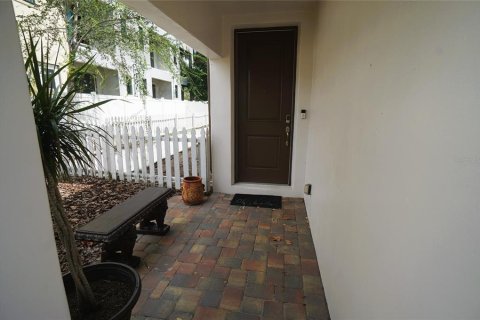 Touwnhouse à louer à Tampa, Floride: 3 chambres, 142.6 m2 № 2151240 - photo 2
