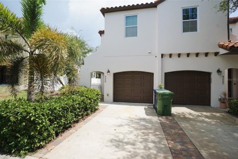 Touwnhouse à Tampa, Floride 3 chambres, 142.6 m2 № 2151240