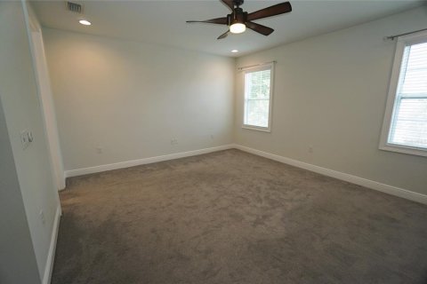 Touwnhouse à louer à Tampa, Floride: 3 chambres, 142.6 m2 № 2151240 - photo 7