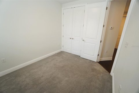 Touwnhouse à louer à Tampa, Floride: 3 chambres, 142.6 m2 № 2151240 - photo 10