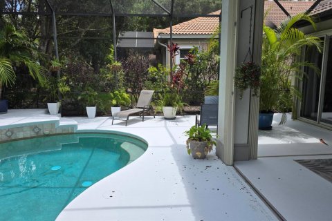 House in Port St. Lucie, Florida 2 bedrooms, 220.18 sq.m. № 2087037 - photo 27