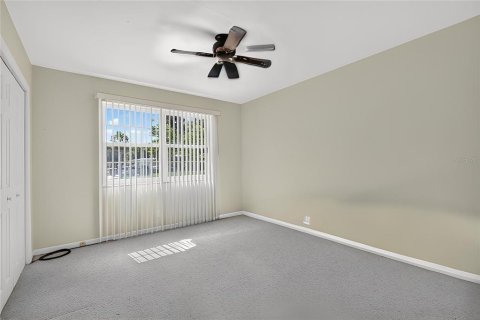 House in Jacksonville, Florida 3 bedrooms, 115.85 sq.m. № 2429368 - photo 20