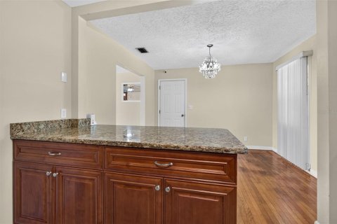 House in Jacksonville, Florida 3 bedrooms, 115.85 sq.m. № 2429368 - photo 18