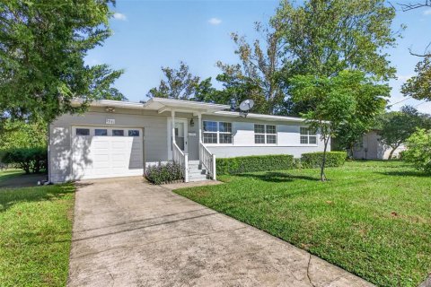House in Jacksonville, Florida 3 bedrooms, 115.85 sq.m. № 2429368 - photo 3