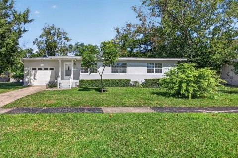 House in Jacksonville, Florida 3 bedrooms, 115.85 sq.m. № 2429368 - photo 2
