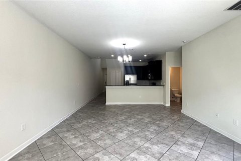 Townhouse in Orlando, Florida 4 bedrooms, 205.13 sq.m. № 1919542 - photo 9