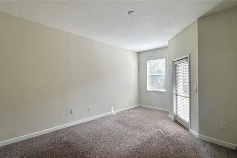 Townhouse in Orlando, Florida 4 bedrooms, 205.13 sq.m. № 1919542 - photo 11