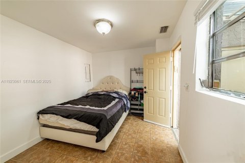 Touwnhouse à vendre à Hollywood, Floride: 3 chambres, 150.04 m2 № 1976789 - photo 9