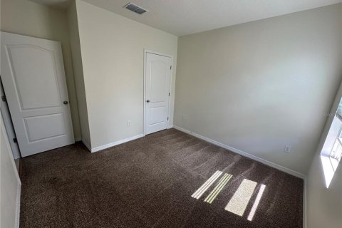 House in Davenport, Florida 4 bedrooms, 173.45 sq.m. № 2096922 - photo 7