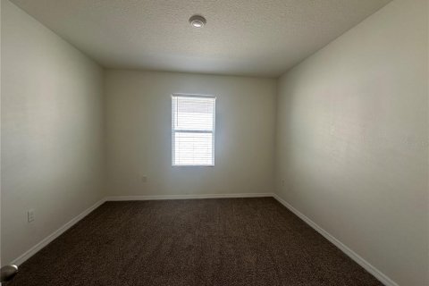 House in Davenport, Florida 4 bedrooms, 173.45 sq.m. № 2096922 - photo 3