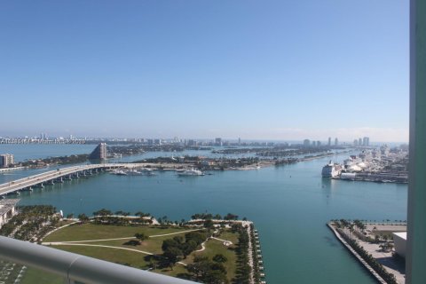 Condominio en venta en Miami, Florida, 1 dormitorio, 84.73 m2 № 1708466 - foto 20