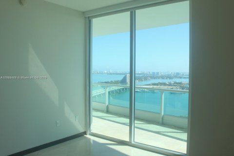 Condominio en venta en Miami, Florida, 1 dormitorio, 84.73 m2 № 1708466 - foto 13