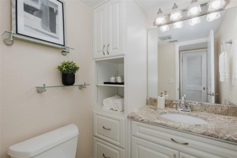 House in Clearwater, Florida 5 bedrooms, 232.63 sq.m. № 1855762 - photo 15