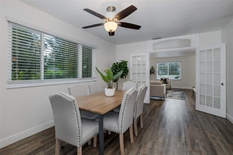 House in Clearwater, Florida 5 bedrooms, 232.63 sq.m. № 1855762 - photo 9